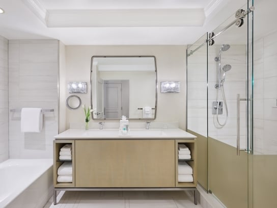 Standard bathroom 2