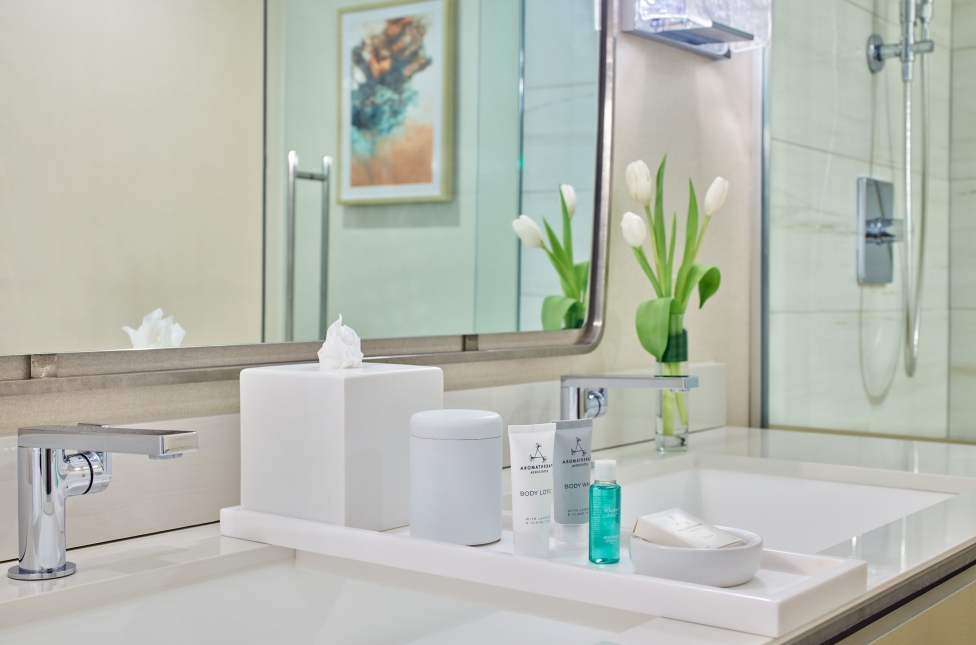 Standard bathroom vanity