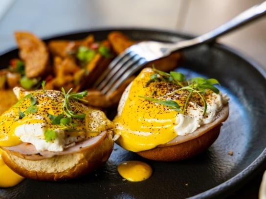 eggs benedict