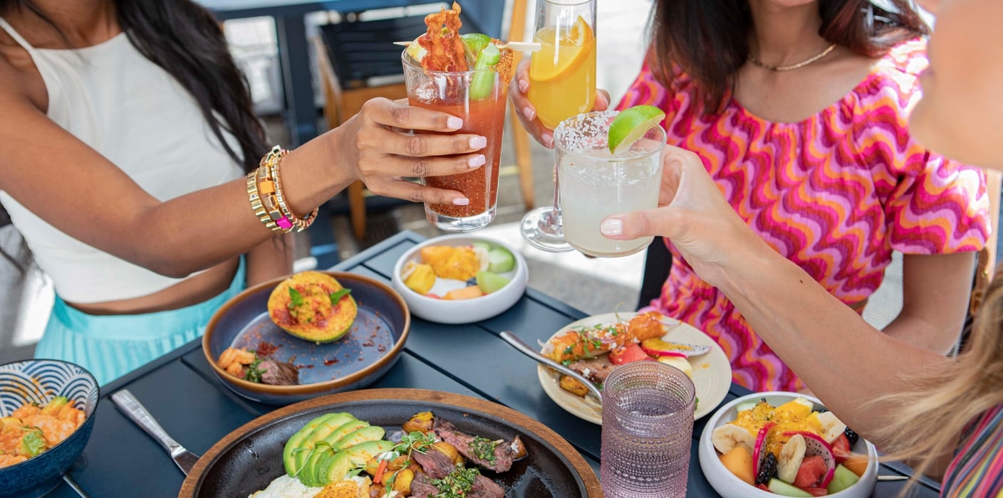 Cocktails at Clio