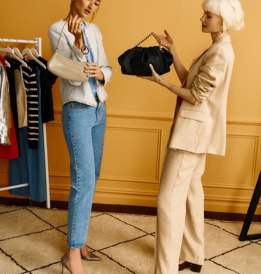 model choosing bag from Fifth Avenue Club Denver